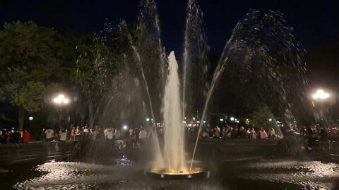 Friday Night Hangout: Washington Square Park (Part 2)