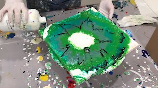 Paint Pouring A Christmas Wreath