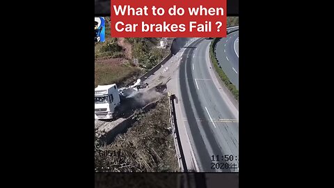 Car brakes Fail 😳🥹