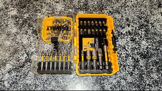 Dewalt Max Fit Screwdriving Bit Sets With Toughcase