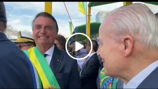 Bolsonaro com Dom Bertrand no 7 de setembro de 2022. Bicentenario da independência do Brasil