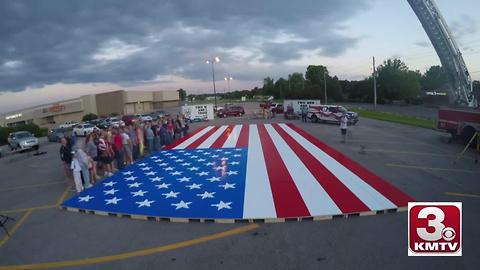 Omaha sets a Guinness world record for the largest American flag made out of interlocking bricks