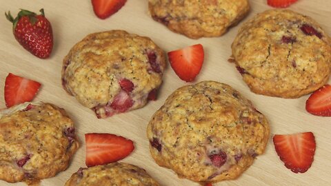 Strawberry cheesecake cookies that MELT in your mouth.