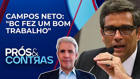 Campos Neto afirma que o país está em processo de deflação e elogia Banco Central | PRÓS E CONTRAS