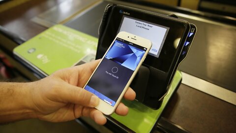 Mobile Wallets Are Convenient, But How Safe Are They?