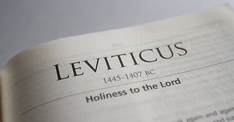 Leviticus KJV..