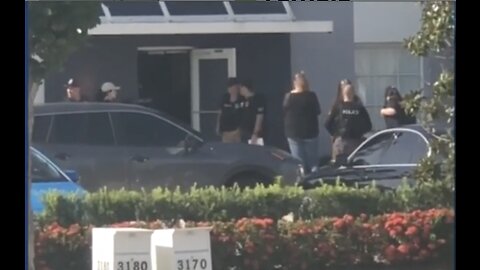 'At Least 25-30' IRS Agents in Tactical Gear Raid Business in Stuart, Florida