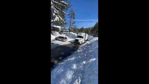 Trucks pull out SEMI TRUCK from SNOW WALL!