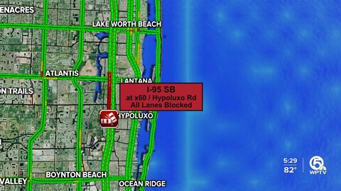 Fatal crash closing all lanes on I-95 southbound in Boynton Beach