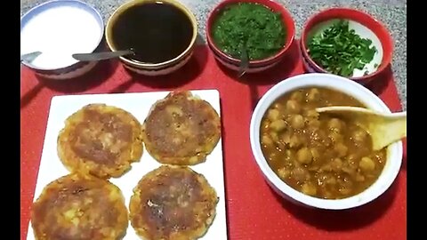 Classic Indian Dish: Aloo Tikki & Aloo Chaat (Watch & Cook)