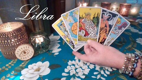 Libra August 2022 ❤️ OBSESSED WITH YOUR EMPRESS ENERGY Libra!! Mid Month Tarot Reading