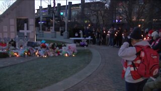 Waukesha pays tribute to parade tragedy victims with moment of silence exactly one week later