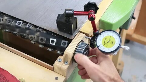 Trying to reduce jointer noise and vibrations
