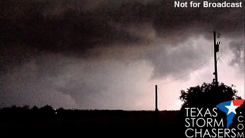 'Mile Wide Tornado approaching Cleburne, TX' - Texas Storm Chasers - 2013