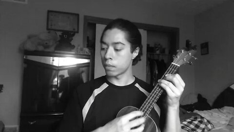 Valerie - Amy Winehouse Ukulele Cover