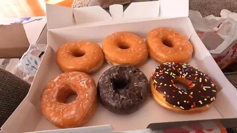 $26 Dollar Tip - doorDash Driver : Dunkin Donuts Stole Our Donut!