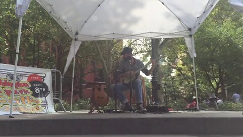 🔴👀🔴 Washington Sq Park Folk Festival, NYC