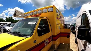 Winning A Fully Functional Ambulance, 392 Charger, Many Trucks, Copart Walk Around