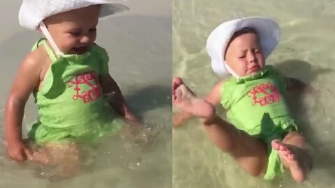 Try Not To Laugh - Funniest Babies On The Beach | Baby Reaction...
