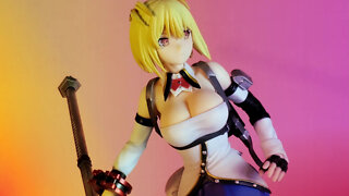 Claire Victorious Figure RESHOOT - Plum