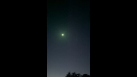 A luminous green meteor was seen streaking across the sky over Navarre, Florida