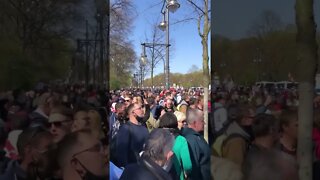 Protestos Berlin contra Lockdown na Madrugada