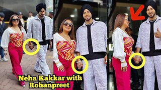 Neha Kakkar Hand in Hand Entry with Husband Rohanpreet Singh at Entertainment ki Raat Housefull