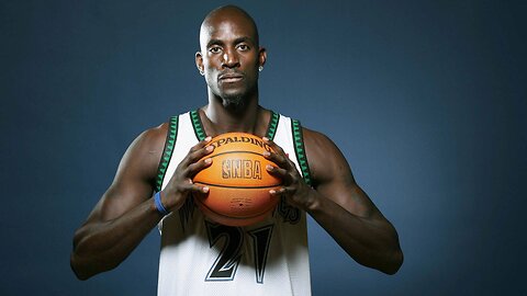 Slideshow tribute to Kevin Garnett.