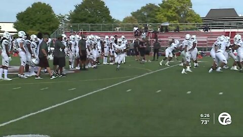Oak Park, West Bloomfield coaches preview Leo's Coney Island Game of the Week