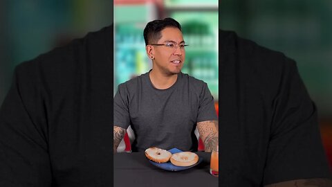 Introvert Nightmares - Eating with Friends | Edgar Is A Joke #everydaycomedy