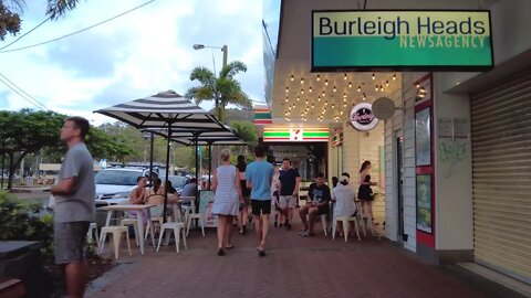 Burleigh Heads Beach - Gold Coast | Australia