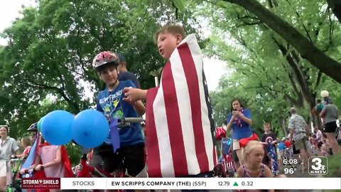 Omaha neighbors gather for 72nd annual J.E. George 4th of July Parade