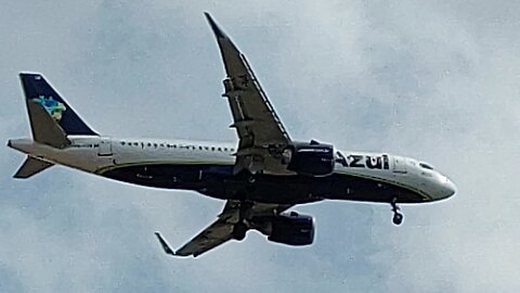 Airbus A320NEO PR-YSB vindo do Recife para Fortaleza/coming from Recife to Fortaleza