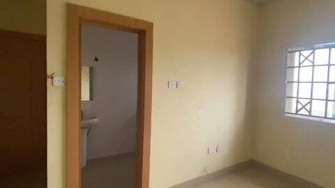 Newly Built 3 Bedroom Flat TO LET in a Secured & Serene Estate In Ikorodu, Lagos - 400k Per Annum