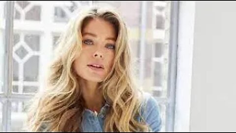 Doutzen Kroes Biography/Doutzen Kroes Hot Instragram Video/Doutzen Kroes Lifestyle and Net wealth