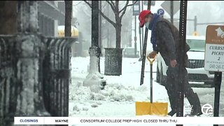 Oakland Co. residents braving elements