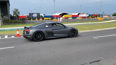 Audi R8