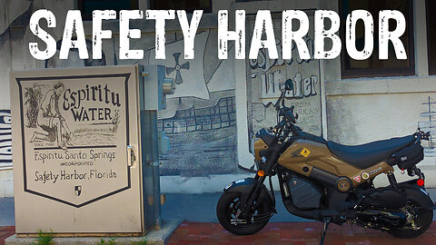 Riding my Honda Navi through the QUAINT SMALL TOWN on TAMPA BAY | SAFETY HARBOR