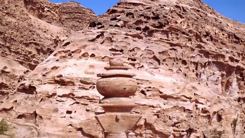 Documentary: The Mystery of the Ancient City of Petra 29