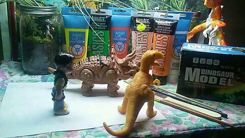 Painting a Triceratops Stop motion