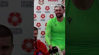 Ryan Reynolds interrupts press conference to take Ben Foster's matchday shirt 😂