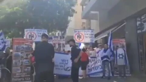 ◾In one of the largest cities of Israel, Tel Aviv, a rally was held against Nazism and supporter