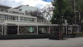 SOUTH AFRICA - Johannesburg - Stock - Starbucks (Video) (fYT)