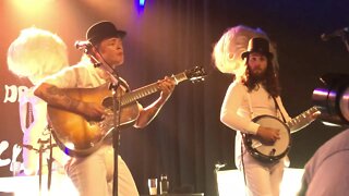Billy Strings - Likes Of Me/Pyramid Country/William Tell Overture/Little Maggie (Halloween Show)