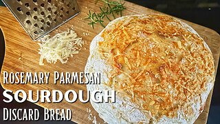 Quick & Easy Sourdough Discard Bread (Rosemary Parmesan)