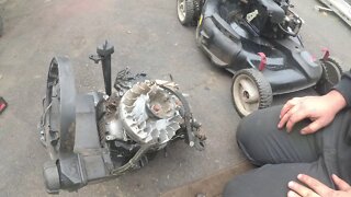 LAWN MOWER SPITS OIL OUT CARB AND DIES WHILE MOWING HOW TO REPAIR AND MAKE SURE NEVER HAPPENS AGAIN