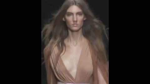 Elisabetta Franchi RTW Spring/Summer 2016 Collection