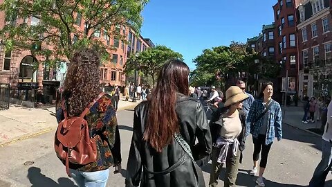 Boston 4K Walking Tour - Back Bay Open Streets - Living Vlog Neighborhood Streets NEWBURY