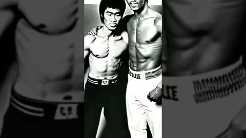 Bruce Lee Muscles vs Mohammed Ali Muscles AI Generated Video