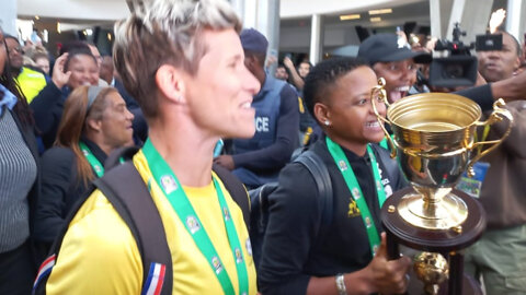 Banyana Banyana Arrive at OR Tambo Airport (1)